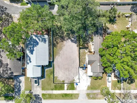 134 49th Avenue N St Petersburg FL 33703