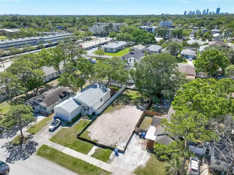 134 49th Avenue N St Petersburg FL 33703