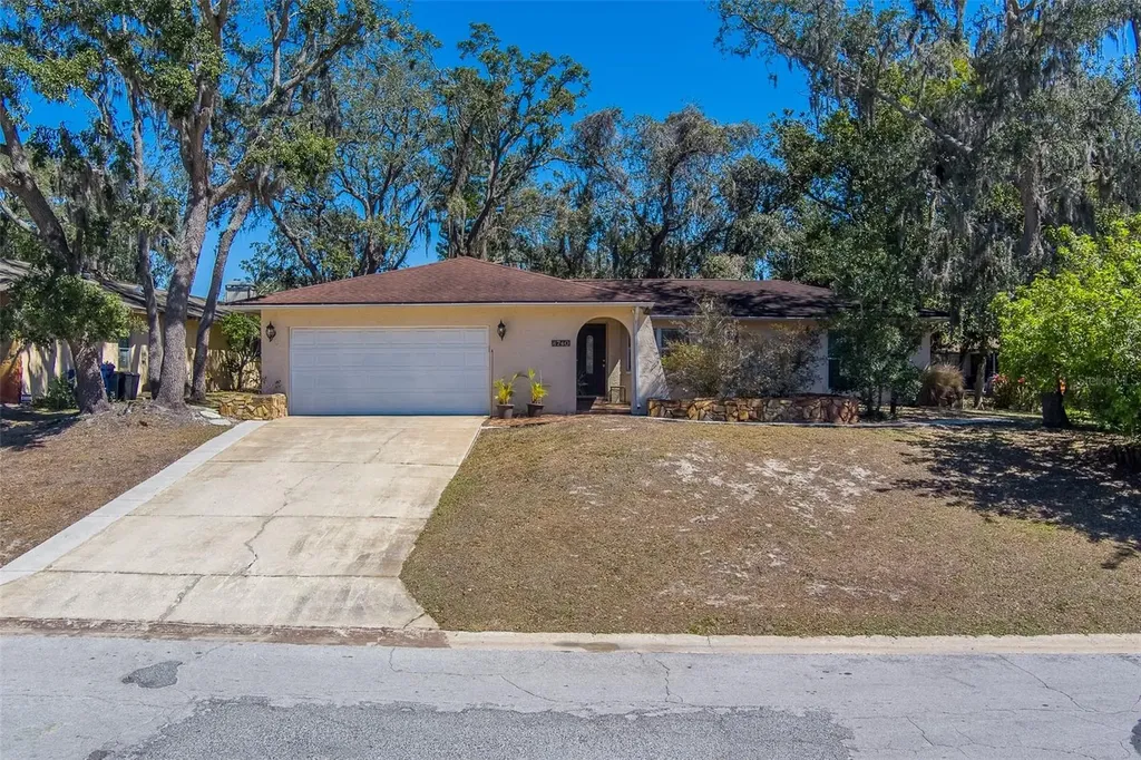 8740 Forest Lake Drive Port Richey FL 34668
