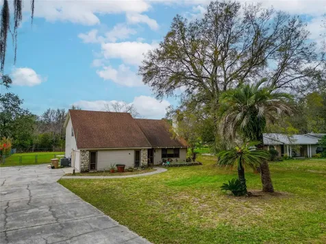 9916 Jackson Road Leesburg FL 34788