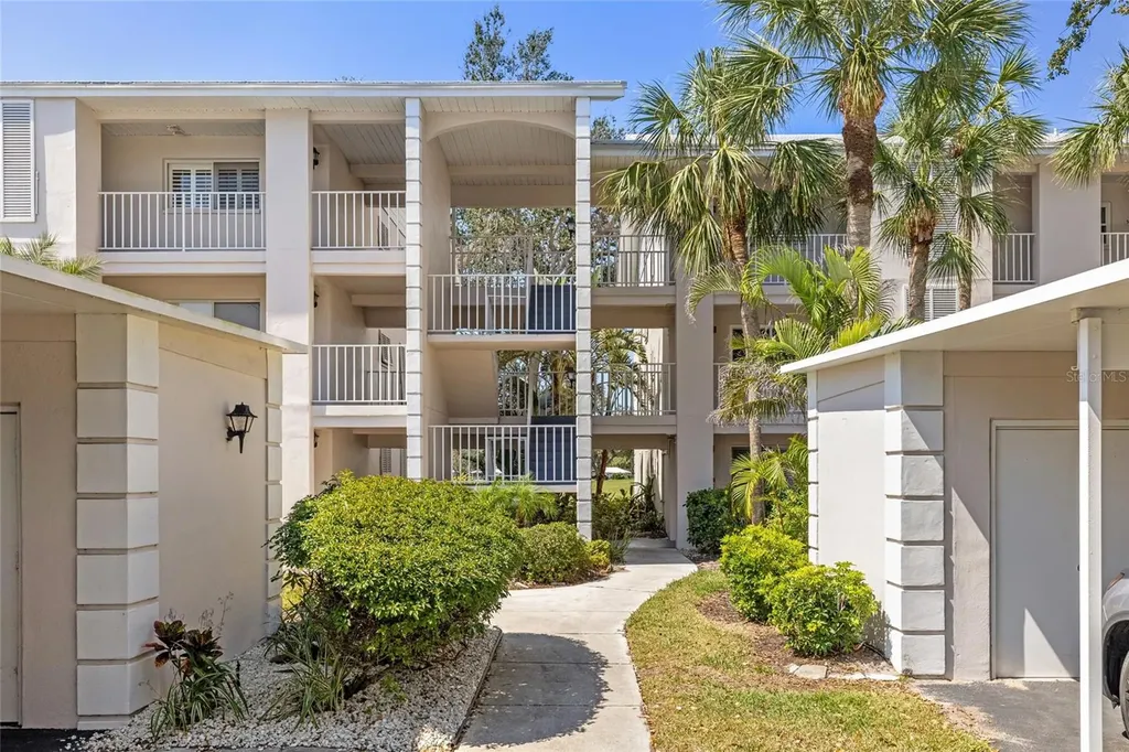 437 Cerromar Lane Venice FL 34293