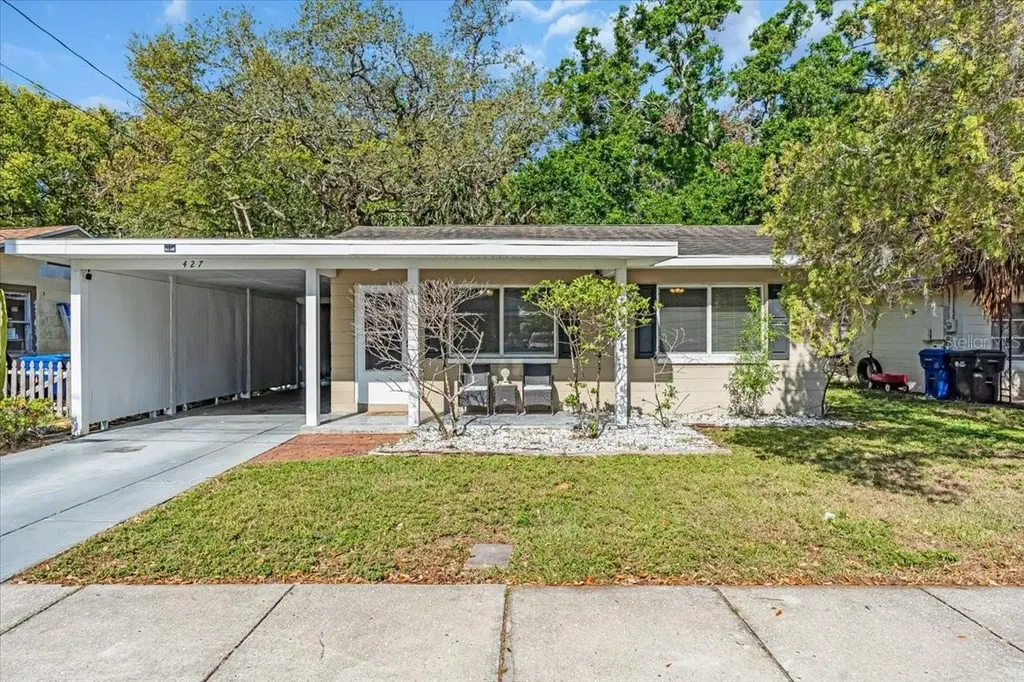 427 5th Street NW Largo FL 33770