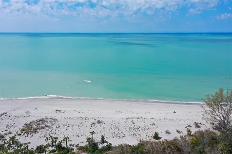 8504 Heron Lagoon Circle Sarasota FL 34242