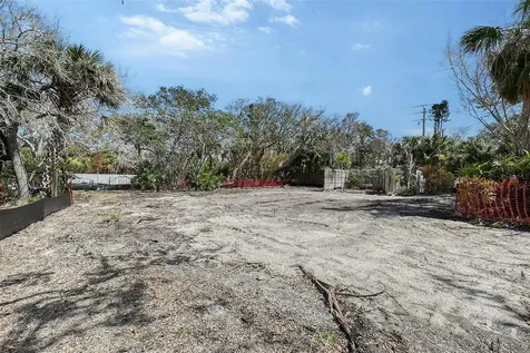 8504 Heron Lagoon Circle Sarasota FL 34242