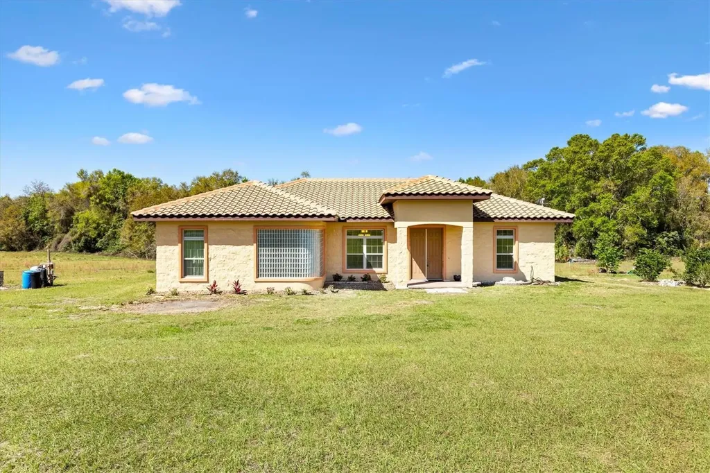 15910 SE 140th Avenue Weirsdale FL 32195
