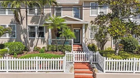 220 2nd Avenue SW Largo FL 33770