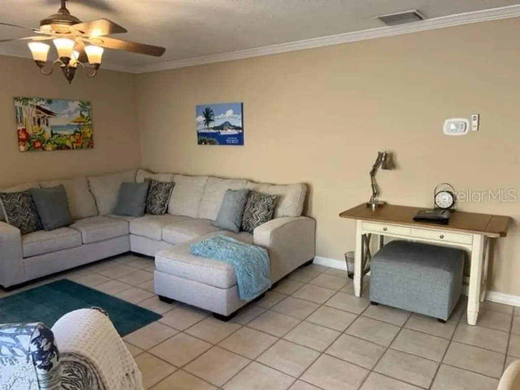 1818 Parakeet Way Sarasota FL 34232