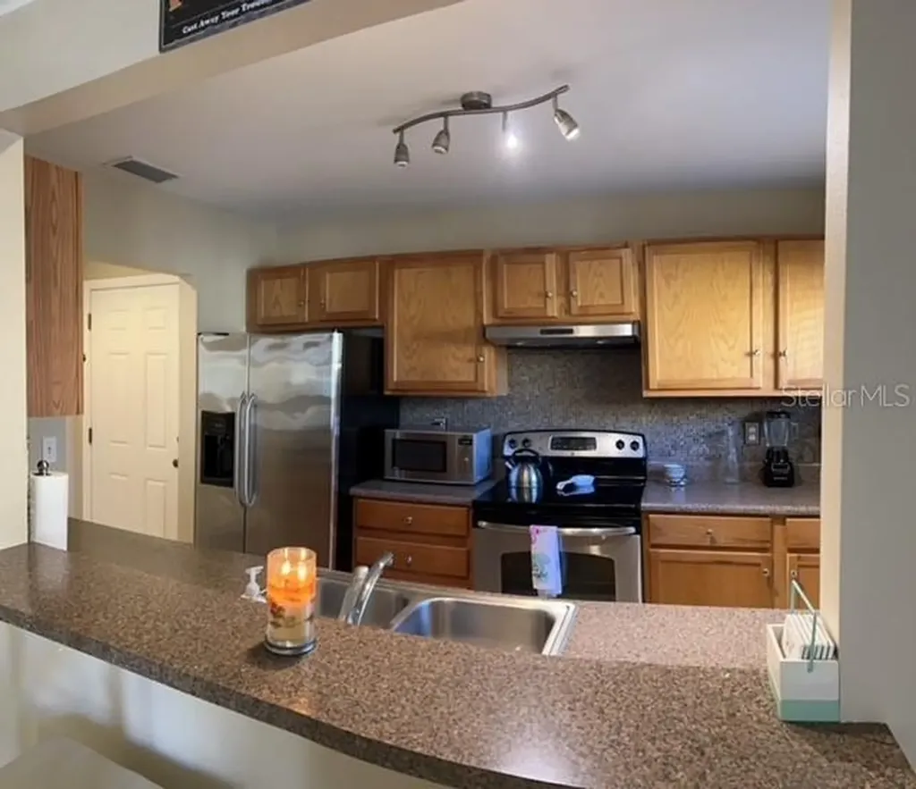 1818 Parakeet Way Sarasota FL 34232