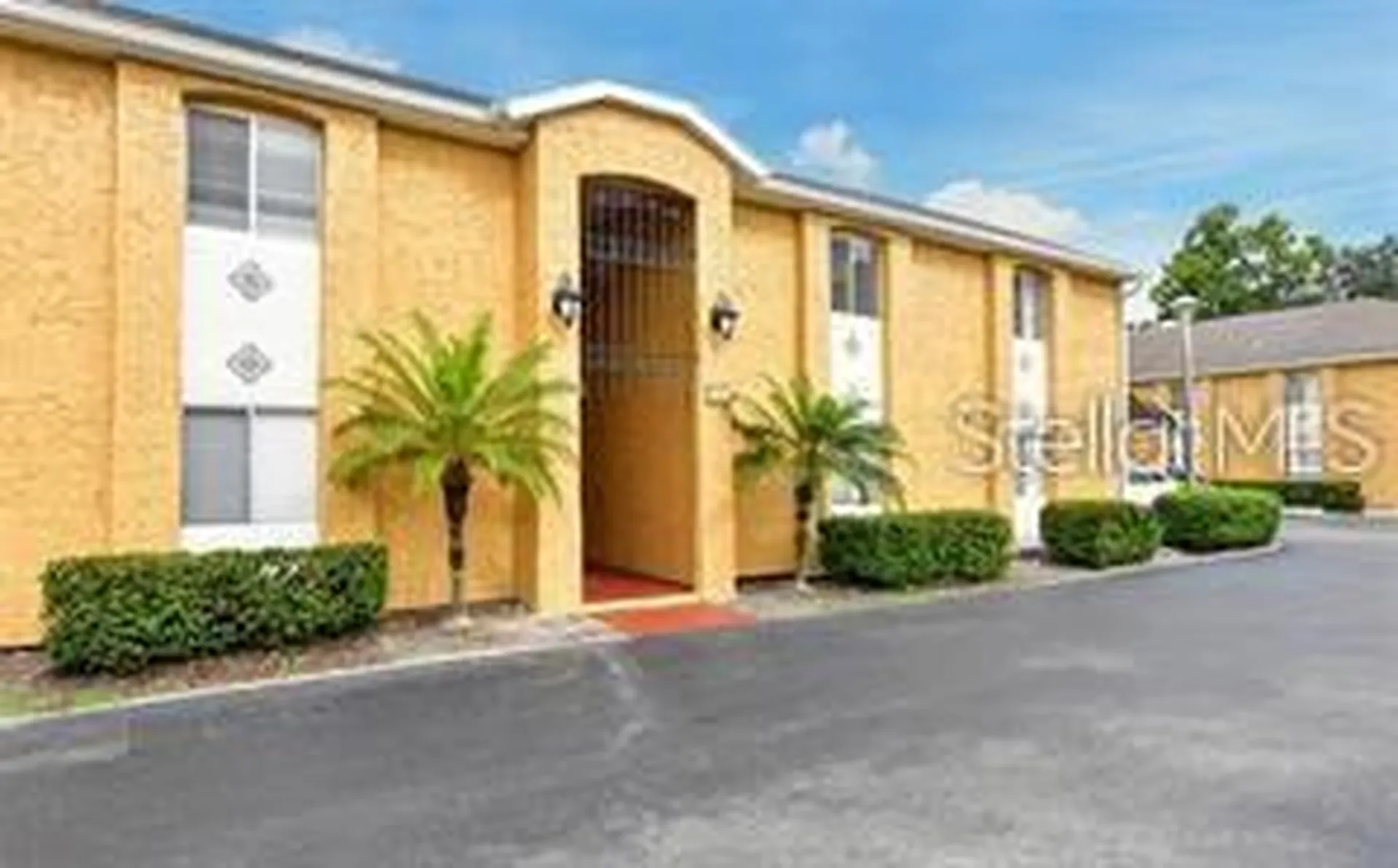 1818 Parakeet Way Sarasota FL 34232