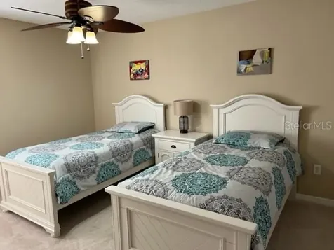 1818 Parakeet Way Sarasota FL 34232