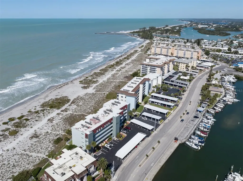 950 Tarpon Center Drive Venice FL 34285