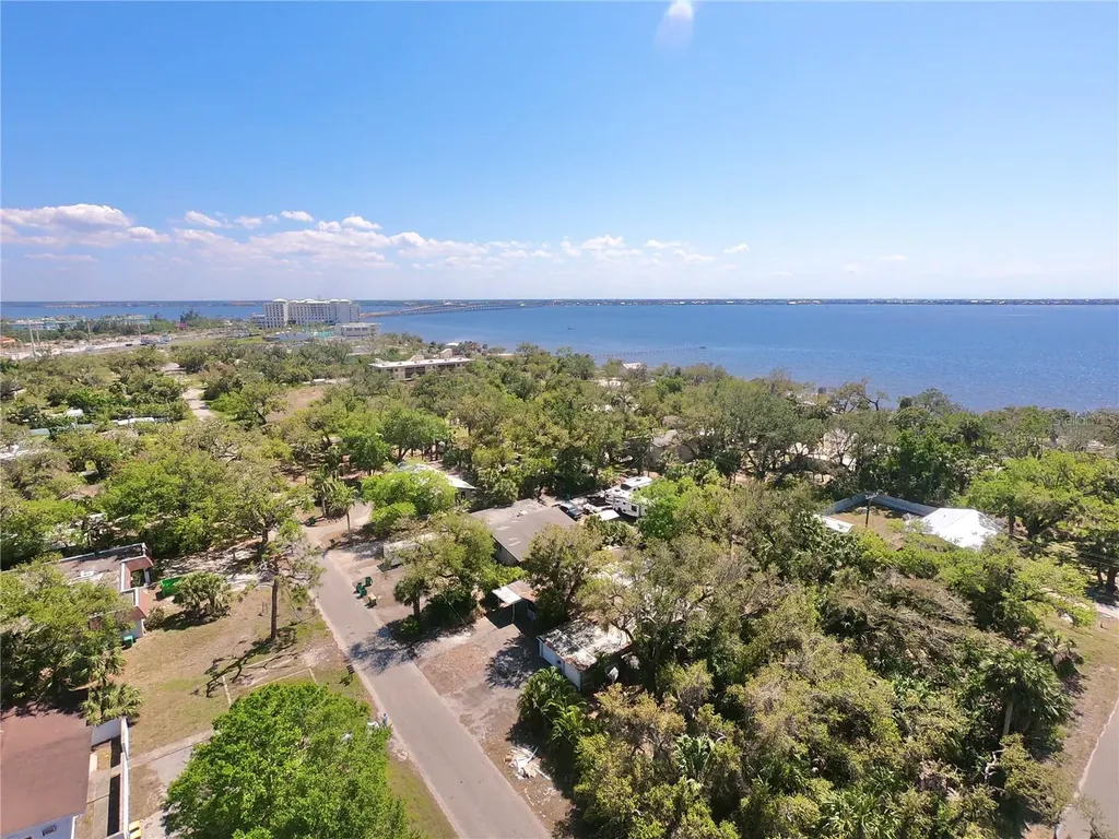 23077 Central Avenue Punta Gorda FL 33980