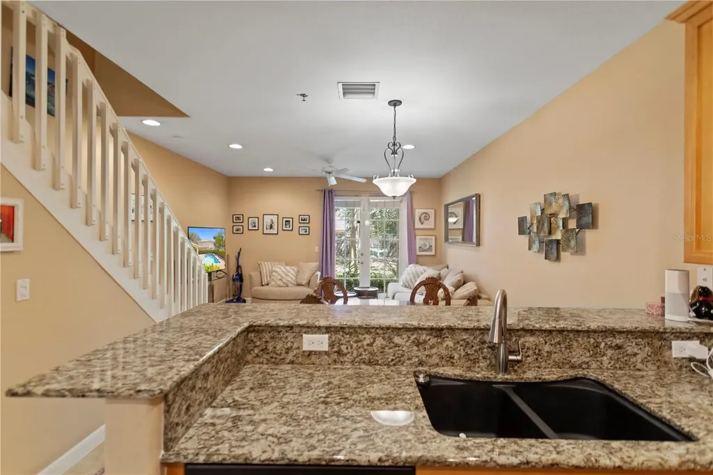 4650 SW 75th Way Davie FL 33314