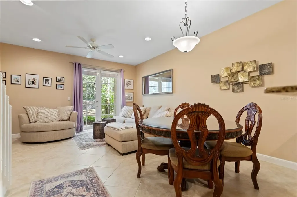 4650 SW 75th Way Davie FL 33314