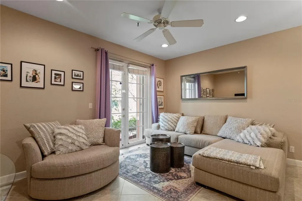 4650 SW 75th Way Davie FL 33314
