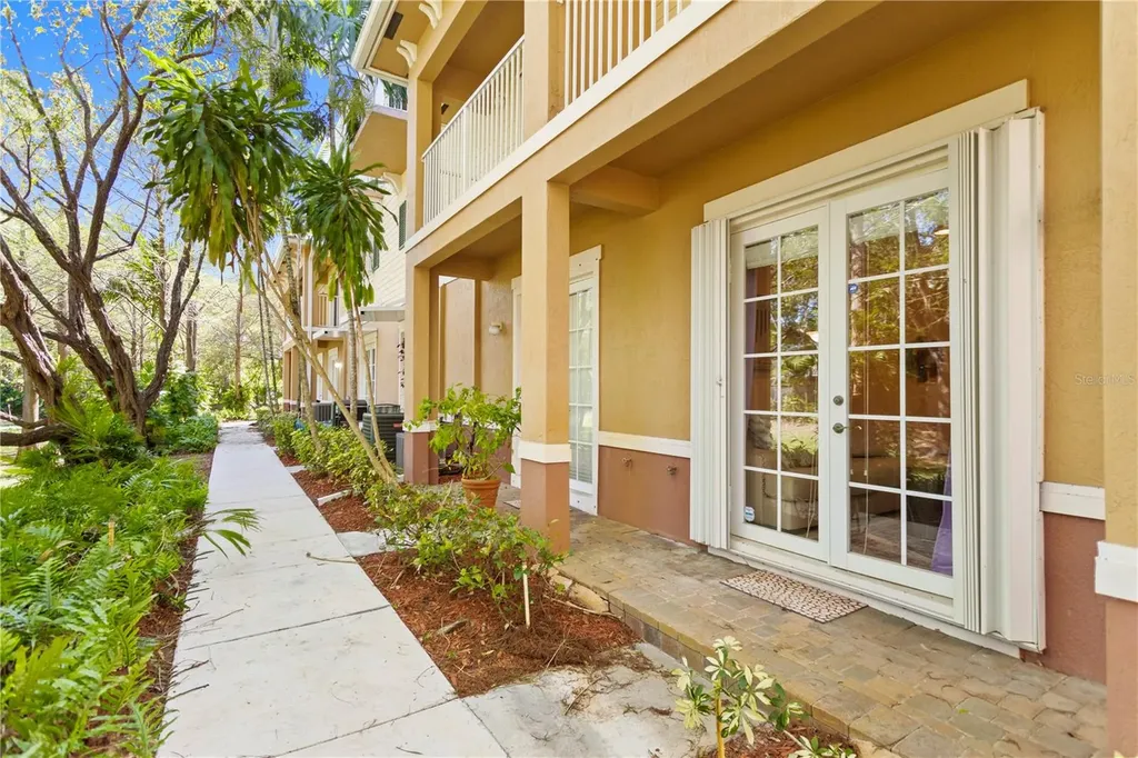 4650 SW 75th Way Davie FL 33314
