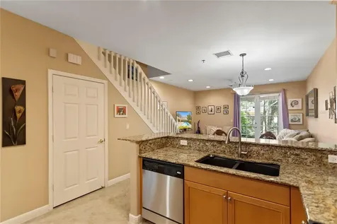 4650 SW 75th Way Davie FL 33314