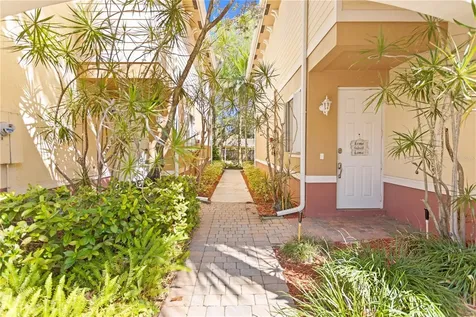 4650 SW 75th Way Davie FL 33314