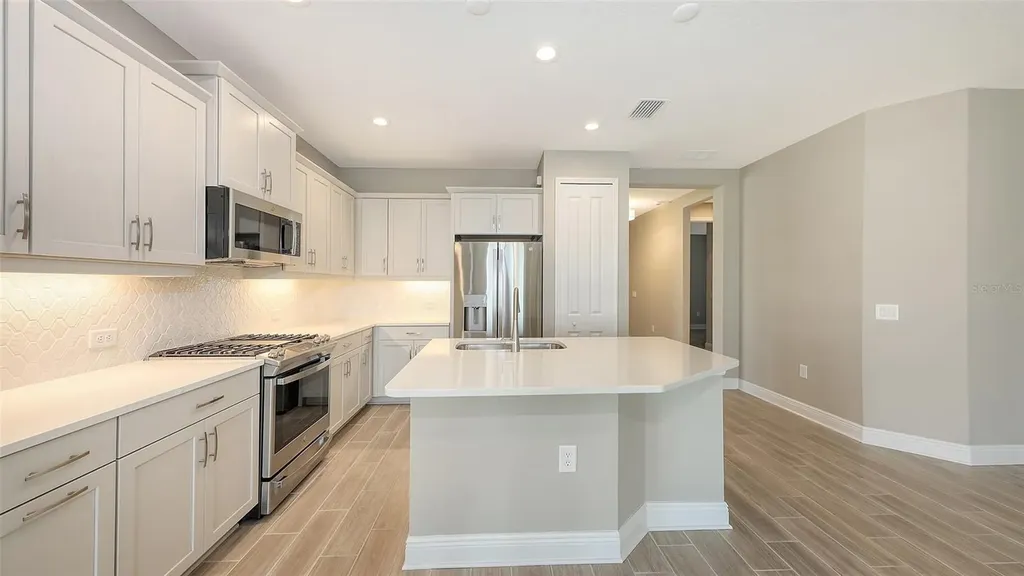 18137 Franklin Park Court Venice FL 34293