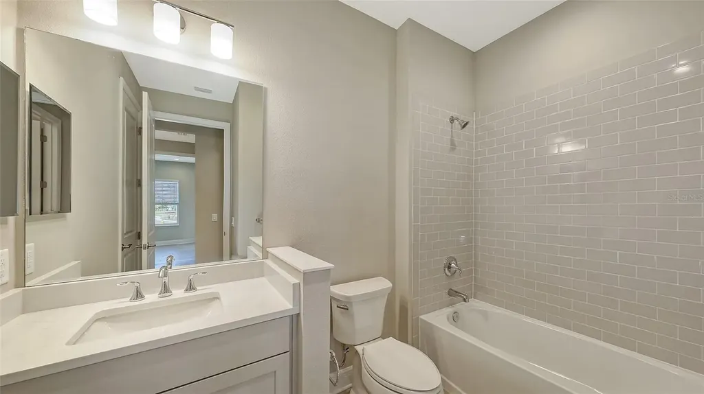 18137 Franklin Park Court Venice FL 34293