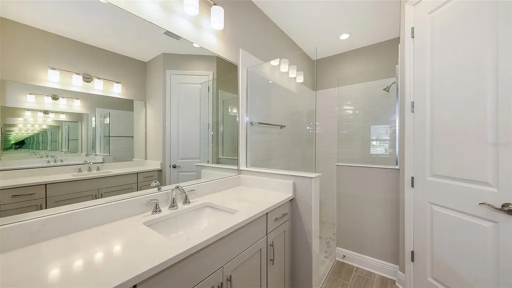 18137 Franklin Park Court Venice FL 34293