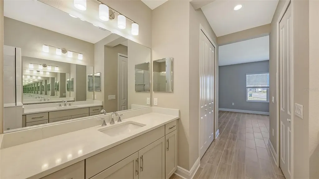 18137 Franklin Park Court Venice FL 34293