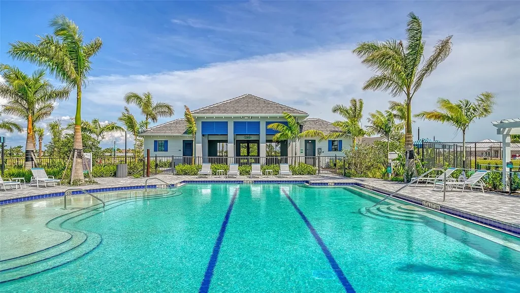 18137 Franklin Park Court Venice FL 34293