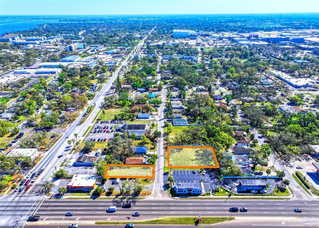 116 10th Avenue E Bradenton FL 34208