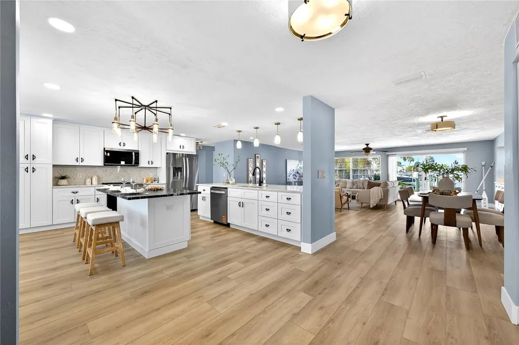 6410 3rd Palm Point St Pete Beach FL 33706