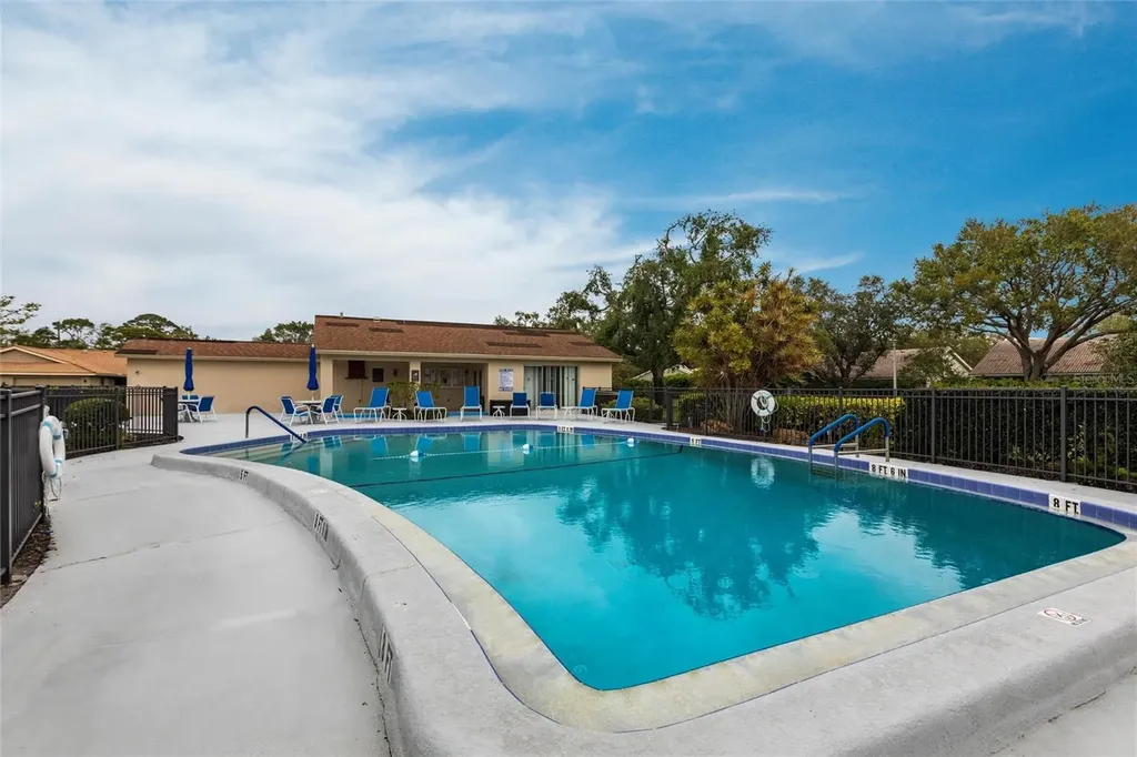 7151 Wood Creek Drive Sarasota FL 34231
