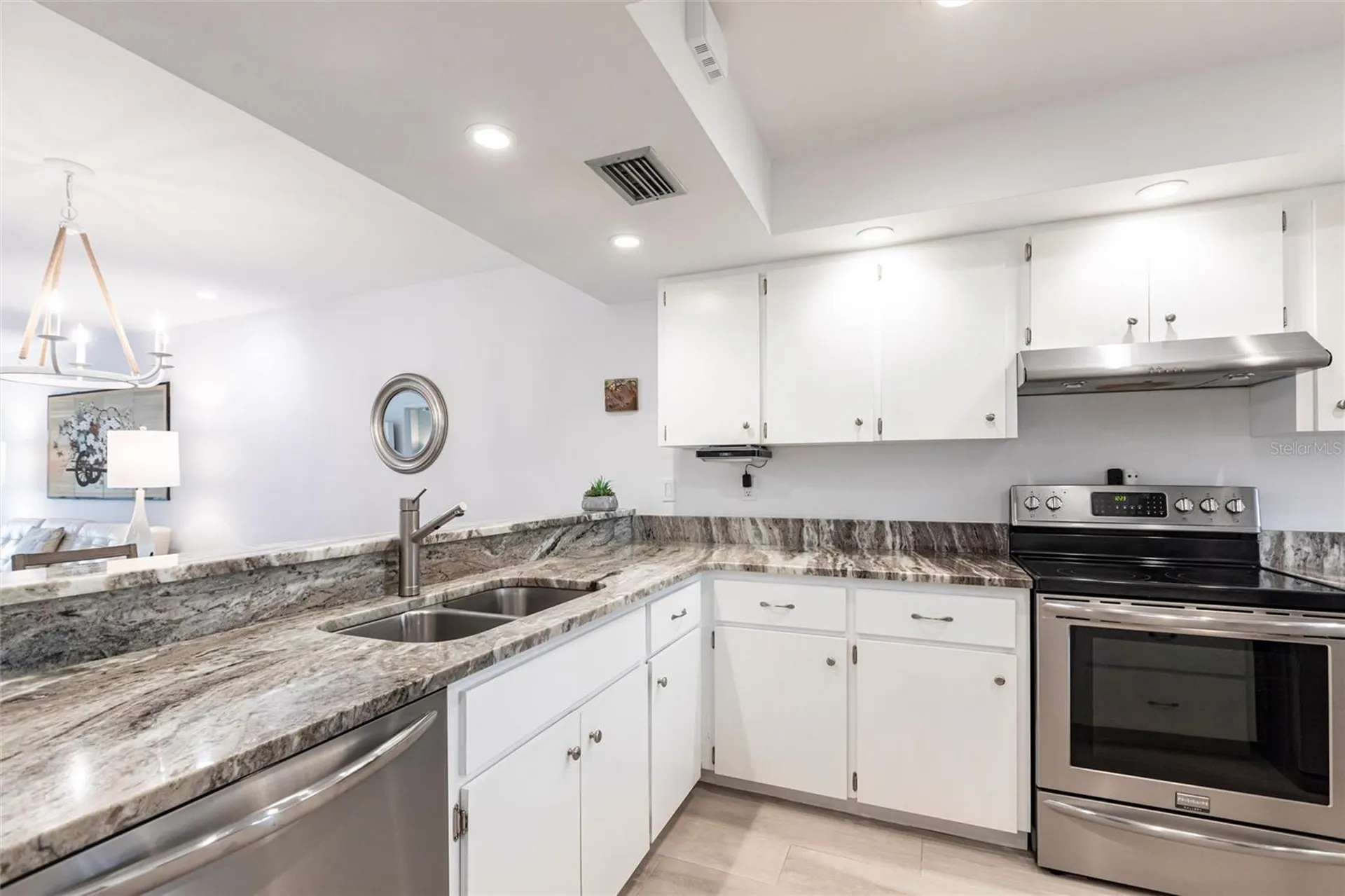 7151 Wood Creek Drive Sarasota FL 34231
