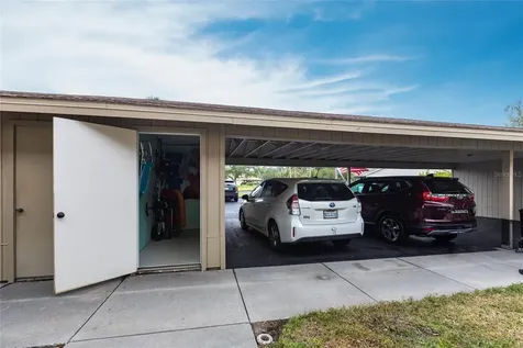 7151 Wood Creek Drive Sarasota FL 34231