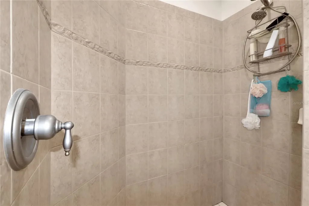20751 Queen Alexandra Drive Leesburg FL 34748