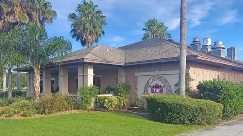 20751 Queen Alexandra Drive Leesburg FL 34748