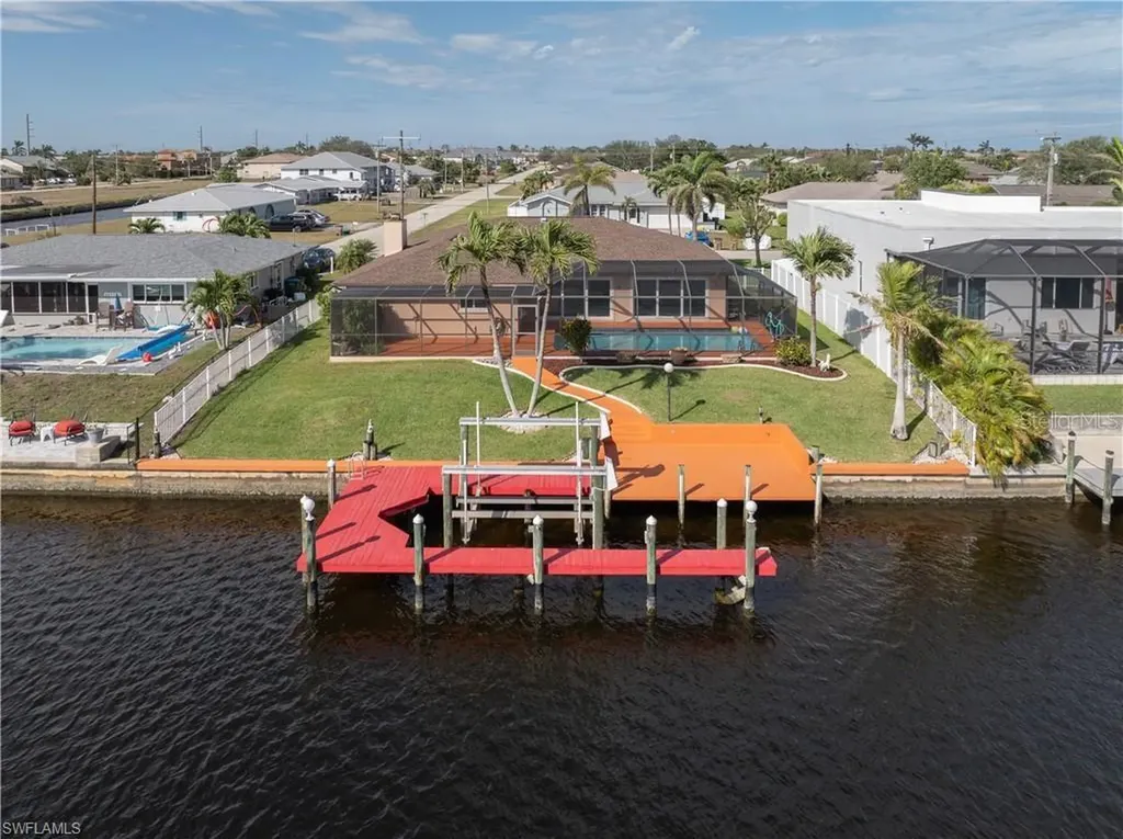 4627 SW 5th Place Cape Coral FL 33914