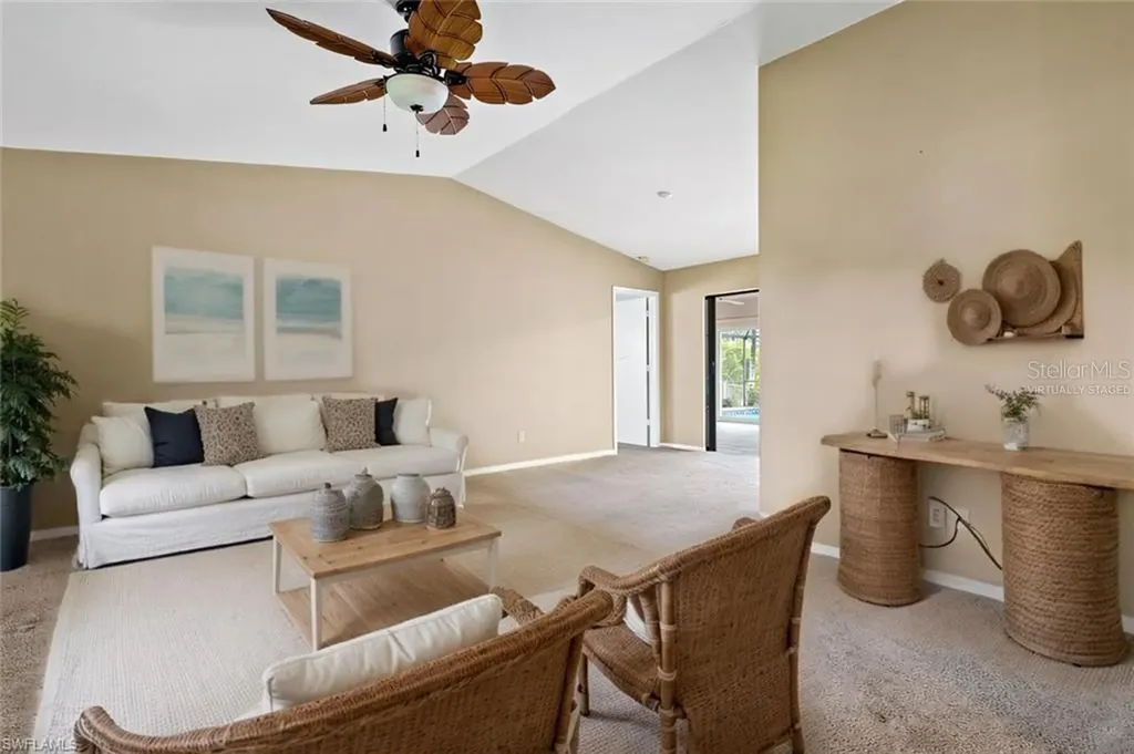 4627 SW 5th Place Cape Coral FL 33914