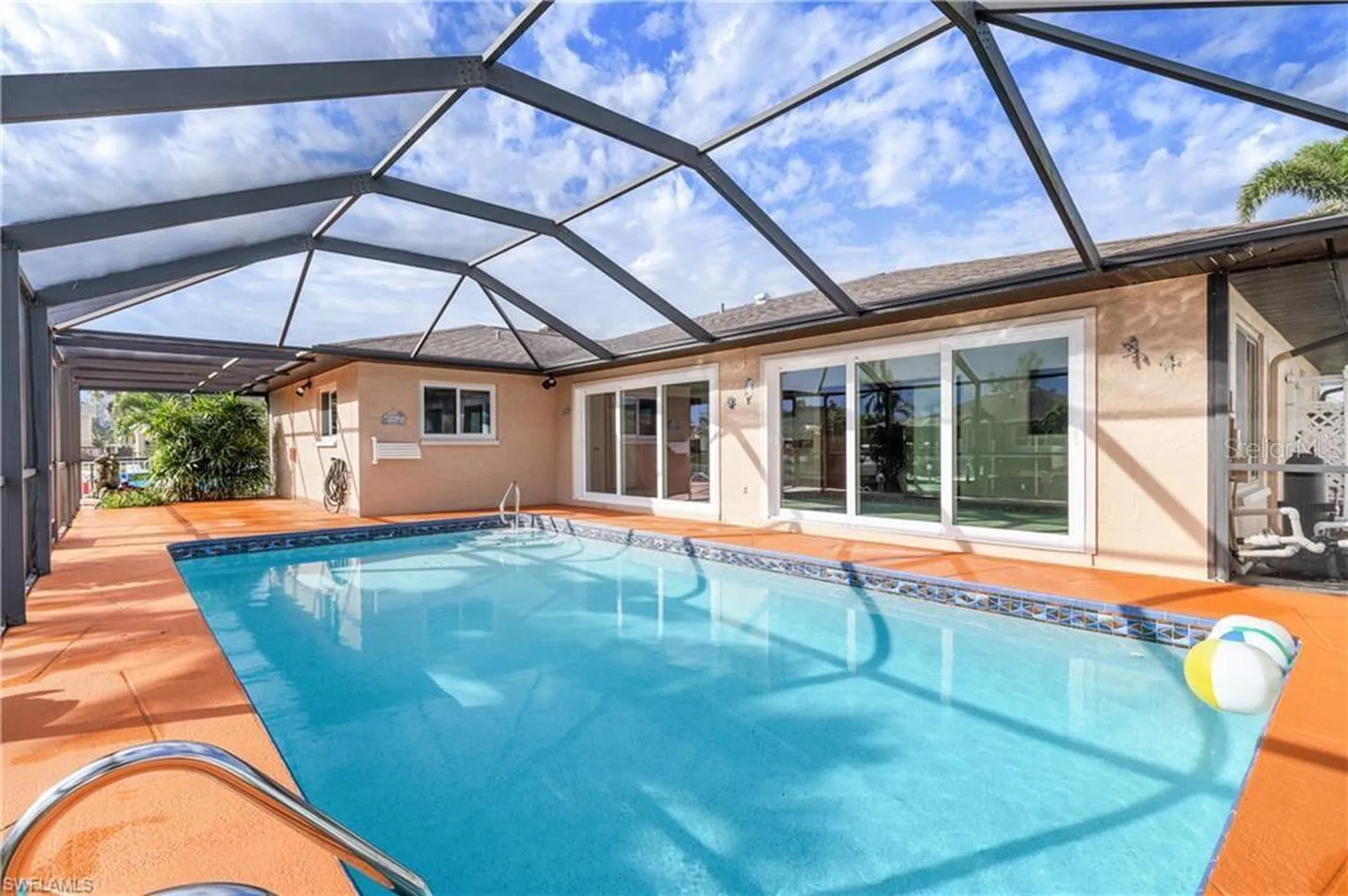 4627 SW 5th Place Cape Coral FL 33914