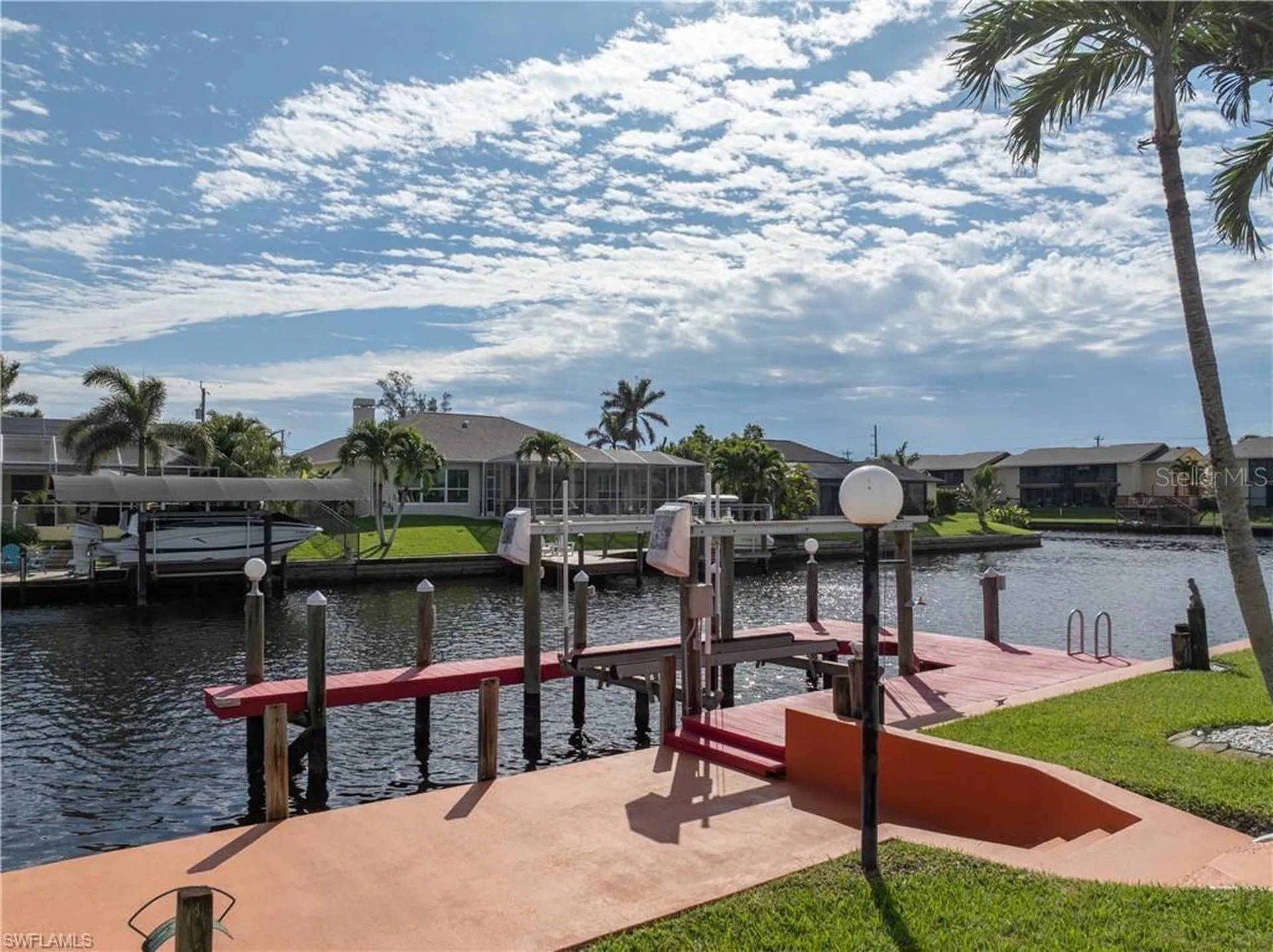 4627 SW 5th Place Cape Coral FL 33914