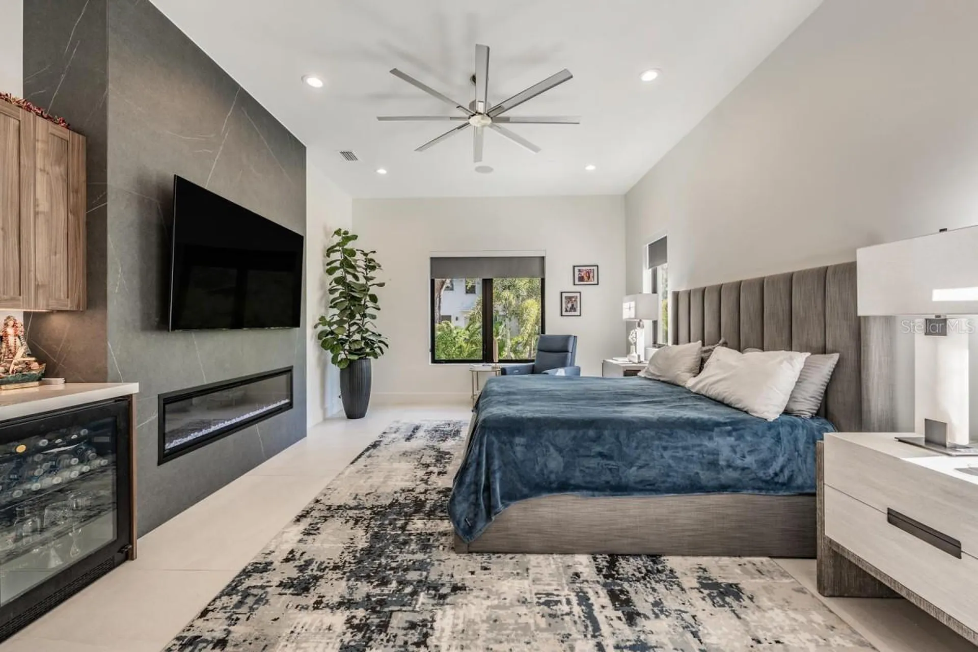 212 S Renellie Drive Tampa FL 33609