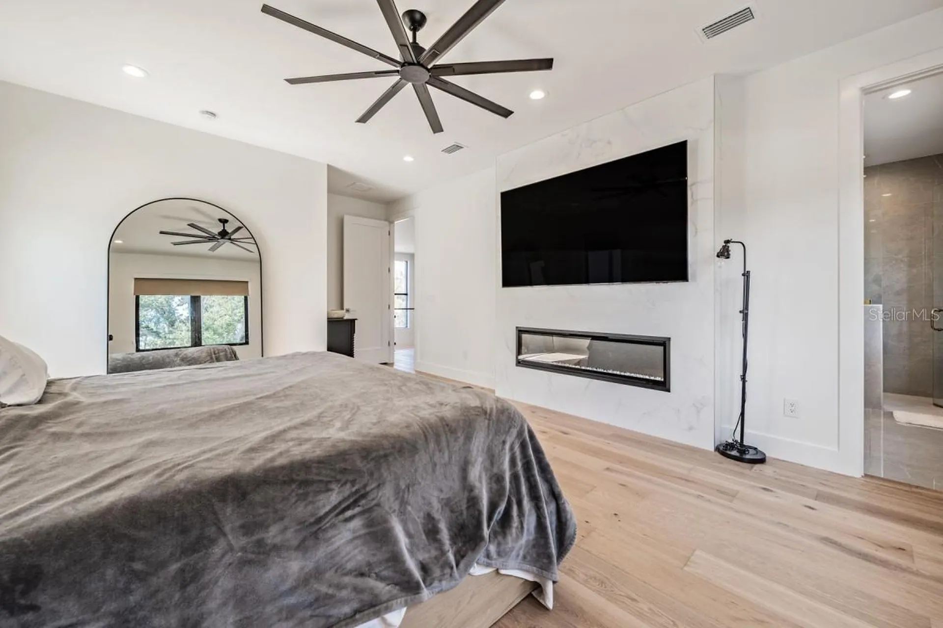 212 S Renellie Drive Tampa FL 33609