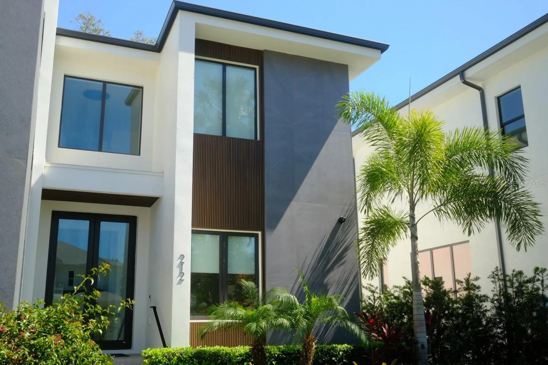 212 S Renellie Drive Tampa FL 33609