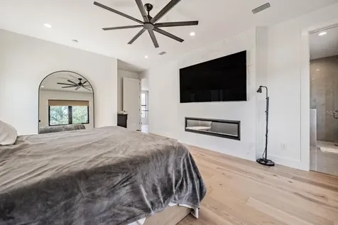 212 S Renellie Drive Tampa FL 33609