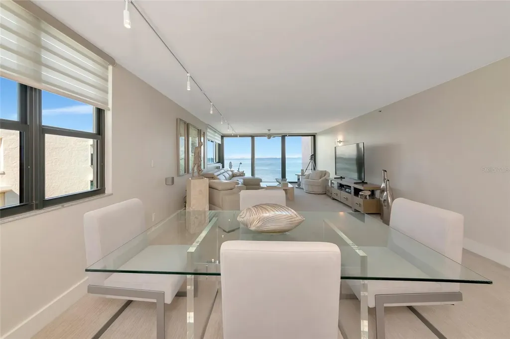 101 Sunset Drive Sarasota FL 34236