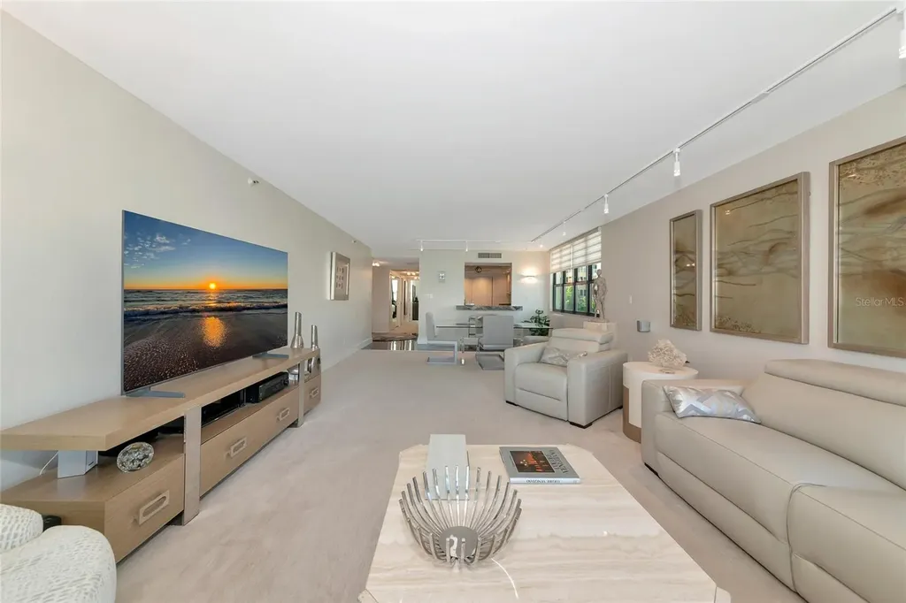 101 Sunset Drive Sarasota FL 34236