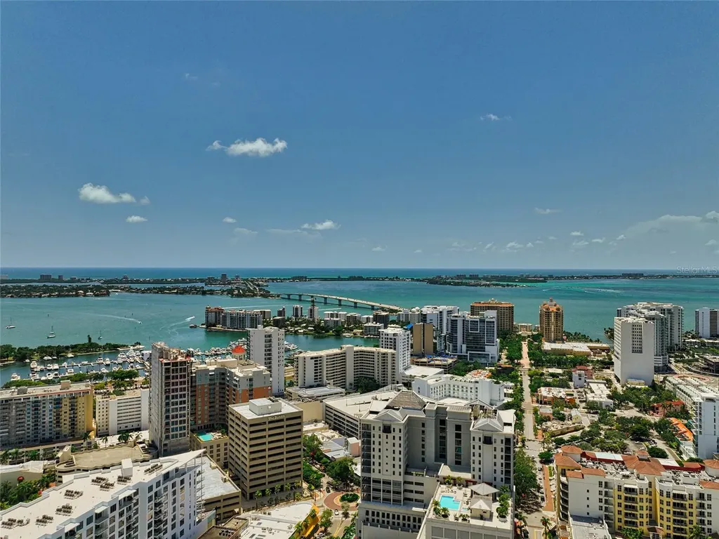 101 Sunset Drive Sarasota FL 34236