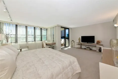 101 Sunset Drive Sarasota FL 34236