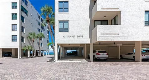 101 Sunset Drive Sarasota FL 34236