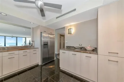 101 Sunset Drive Sarasota FL 34236