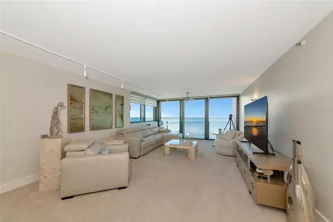 101 Sunset Drive Sarasota FL 34236