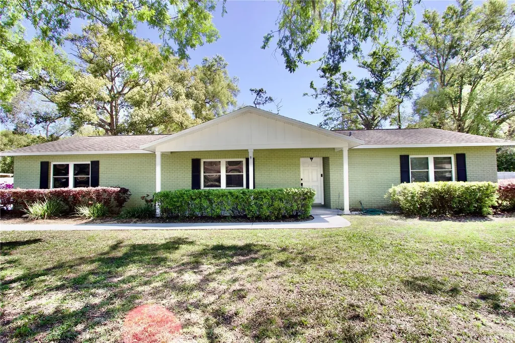 8715 Christi Court Tampa FL 33637